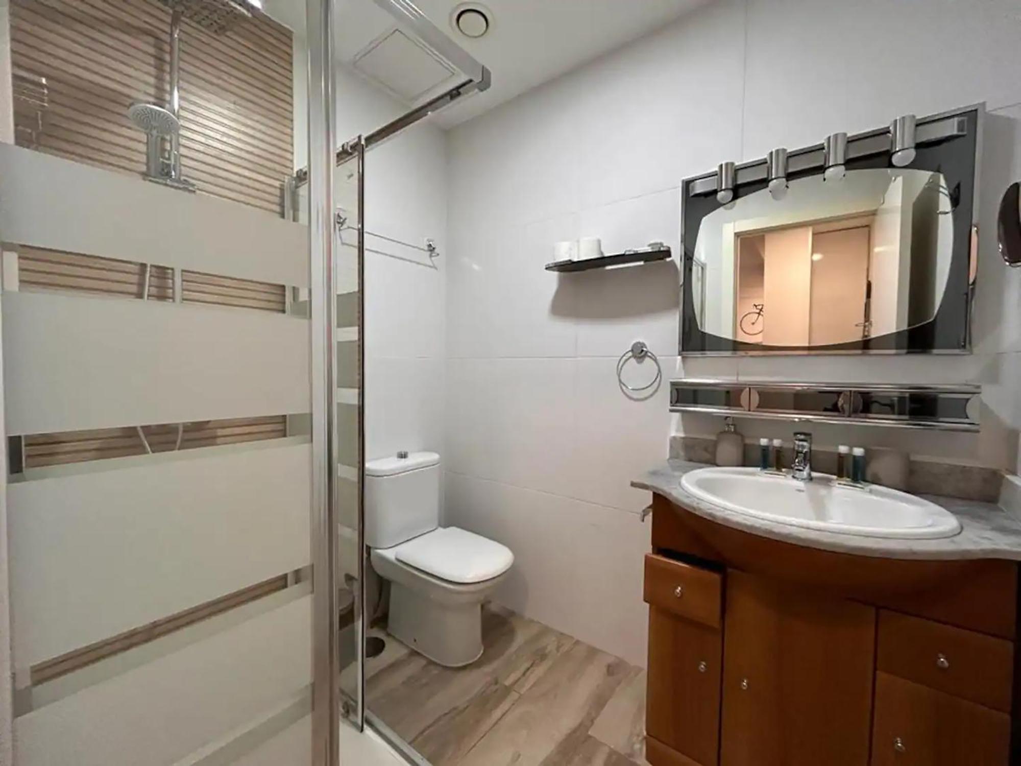 Charming Rio Manzanares Apartment Madrid Bagian luar foto