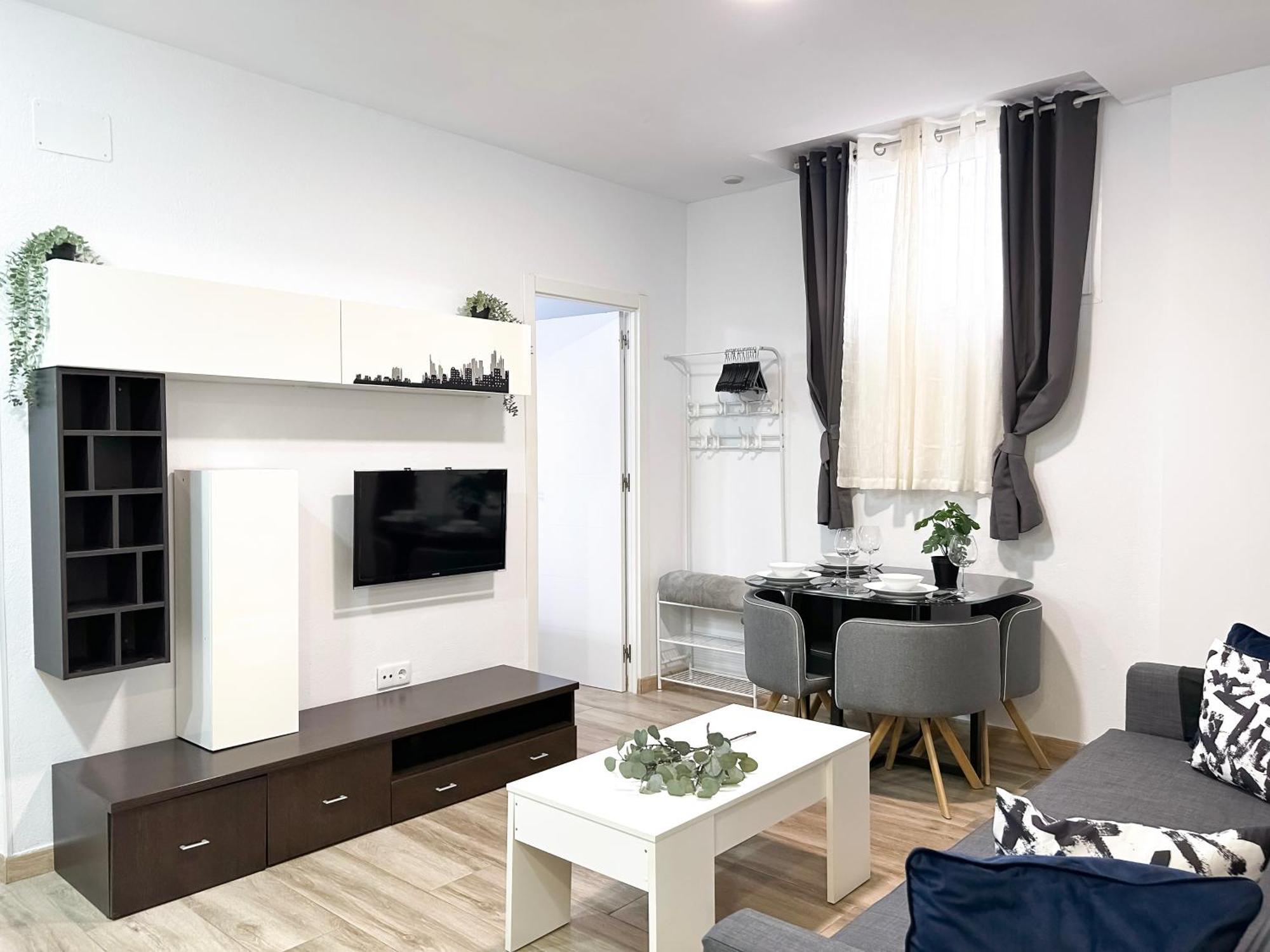 Charming Rio Manzanares Apartment Madrid Bagian luar foto