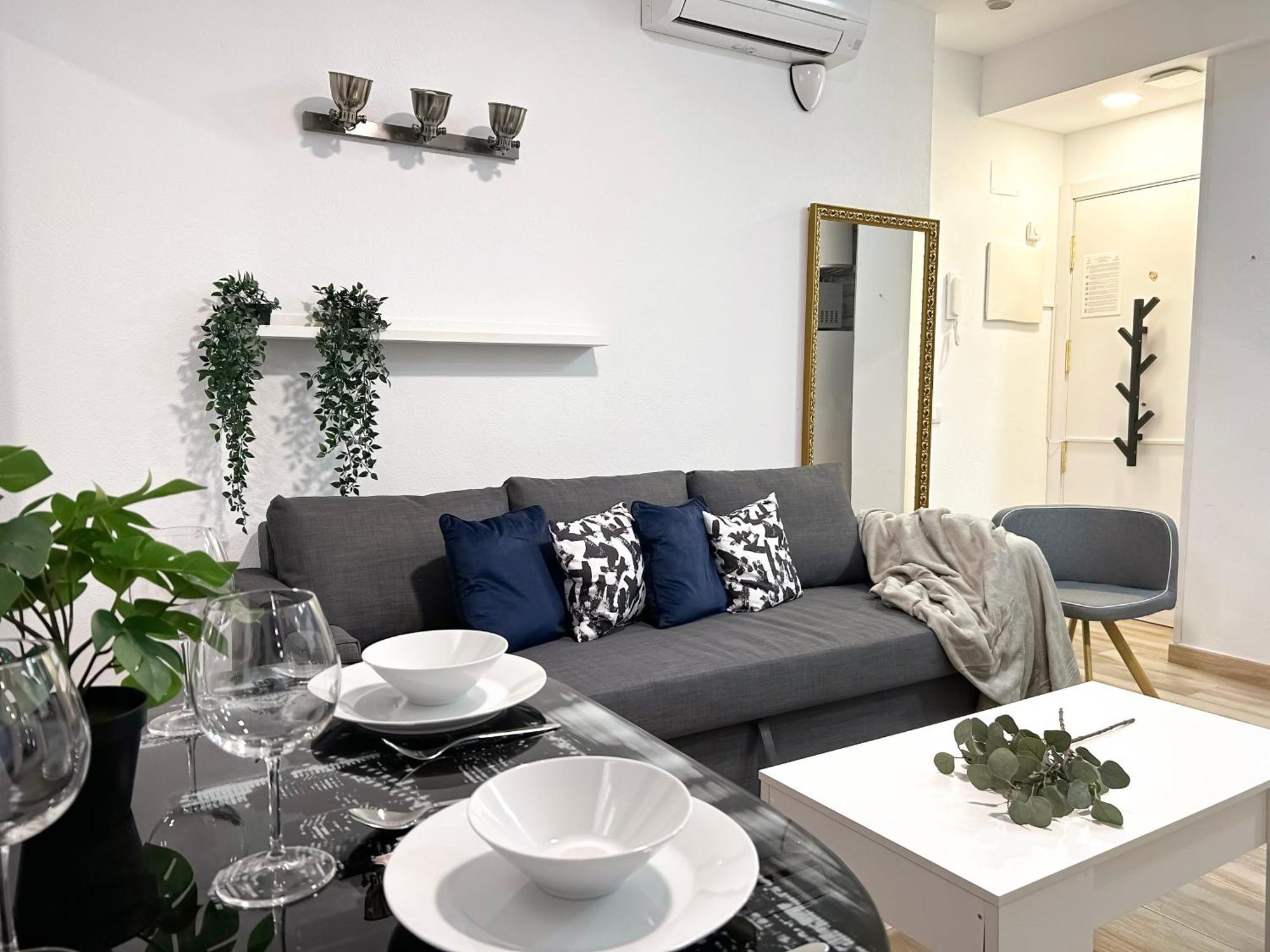 Charming Rio Manzanares Apartment Madrid Bagian luar foto